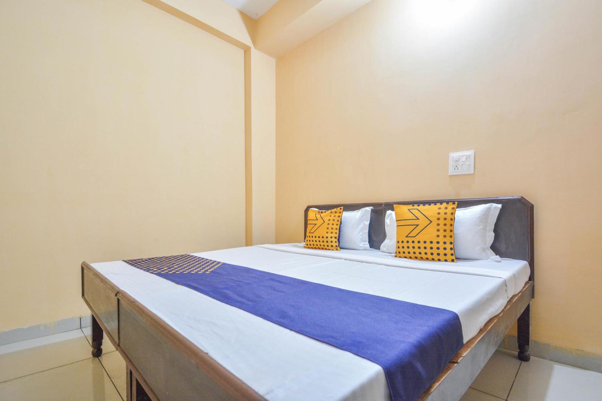 Sohāna Spot On Hotel Diamond מראה חיצוני תמונה